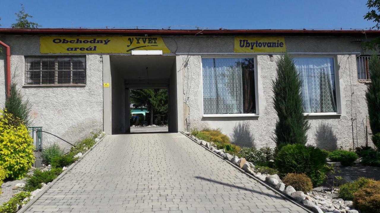 Apartman Yvet Sucany 外观 照片