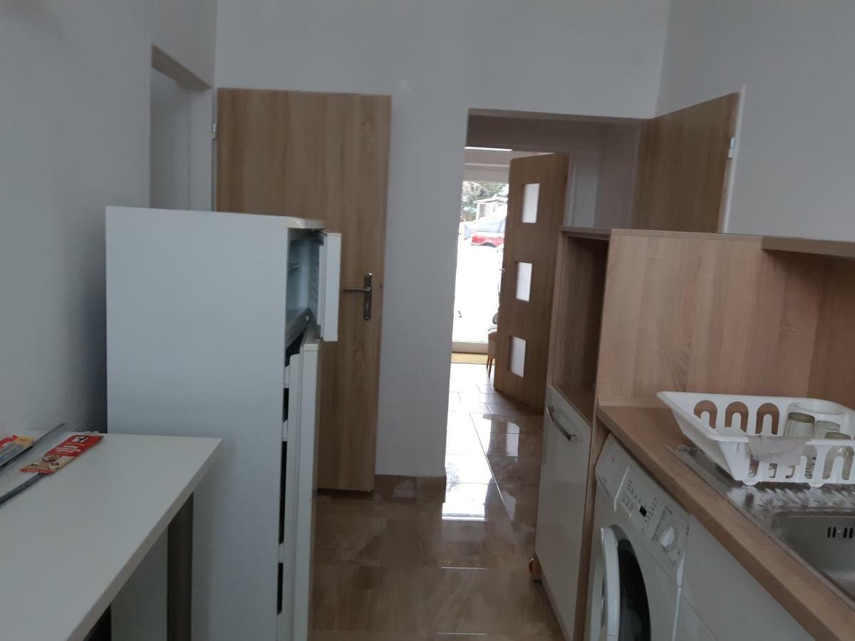 Apartman Yvet Sucany 外观 照片