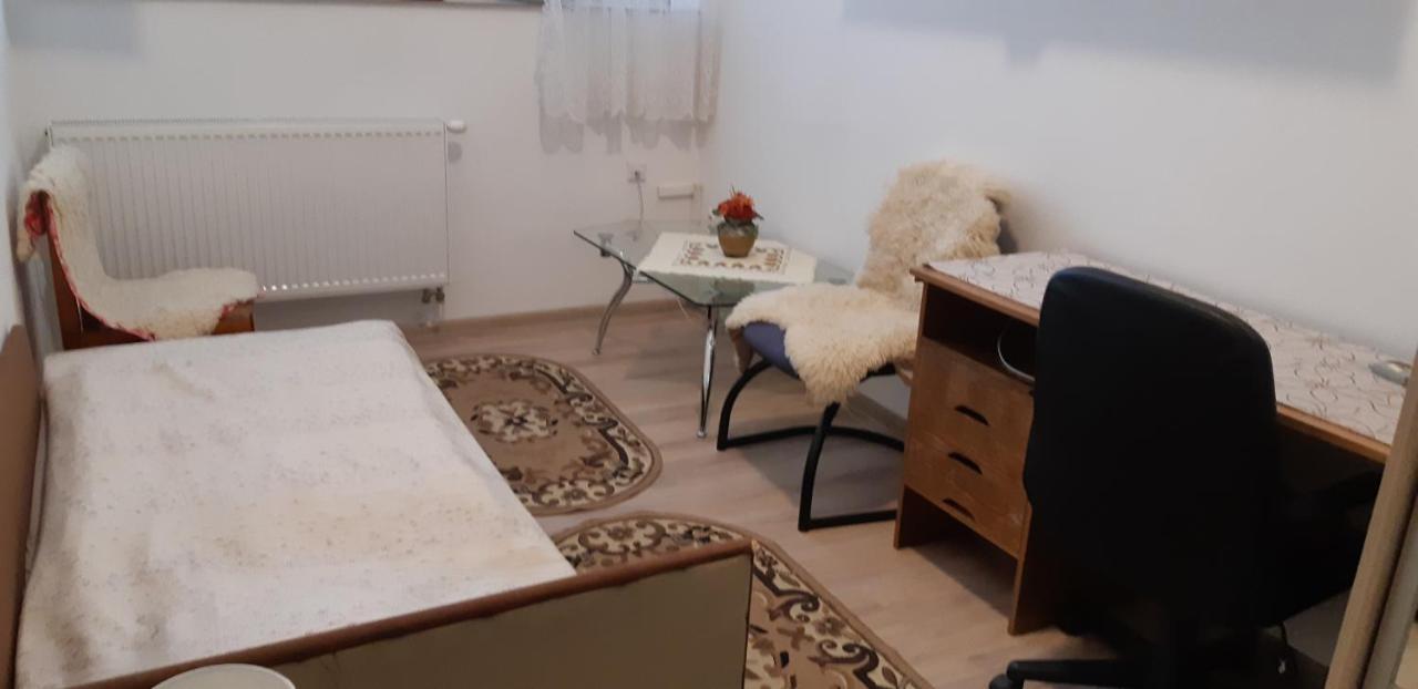 Apartman Yvet Sucany 外观 照片